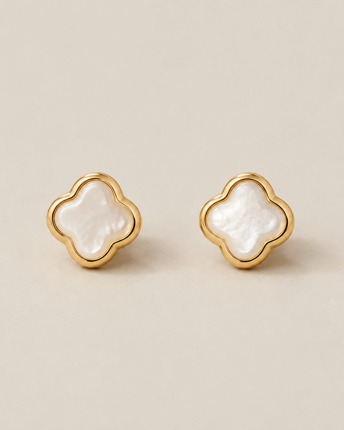 The Nacre Flora Studs