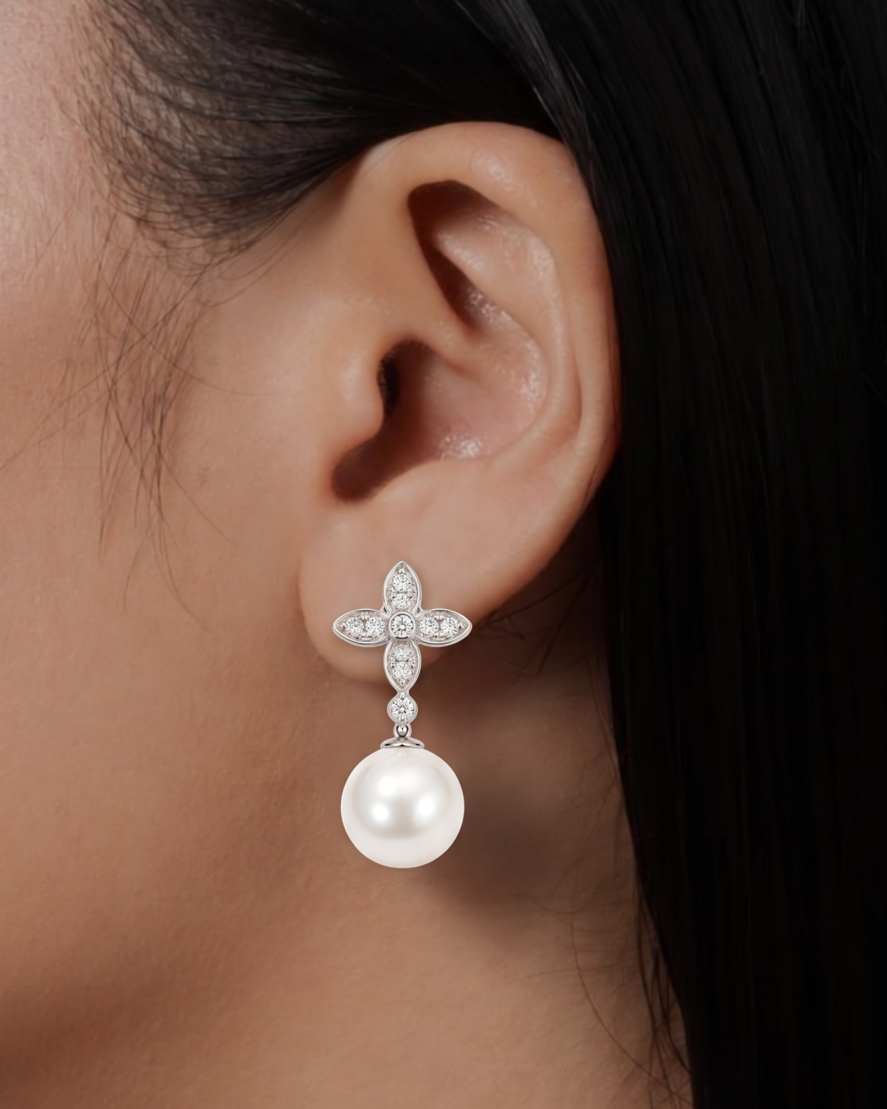 Fleur de Perle Earrings