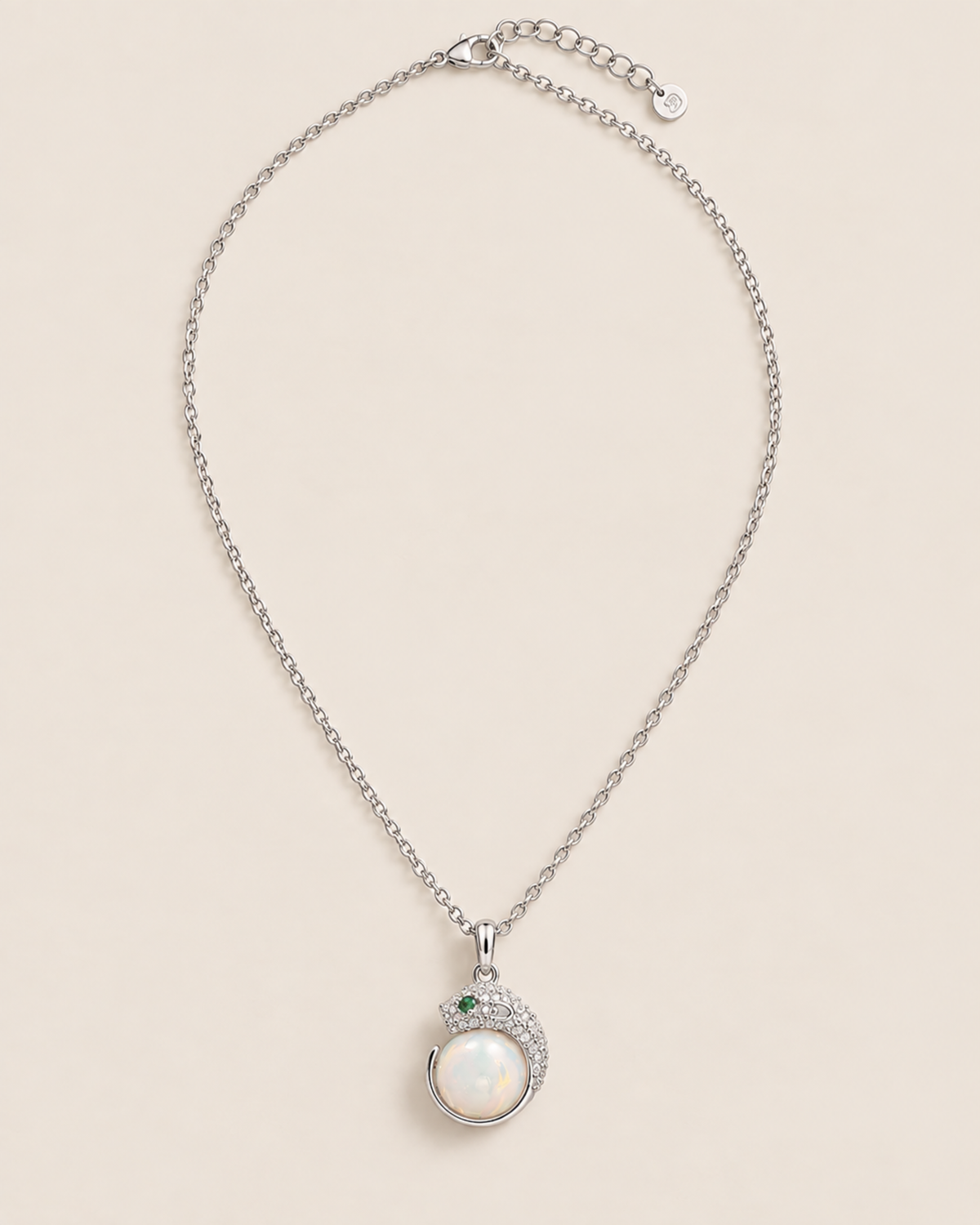 The Panthera Pearl Coiled Chain